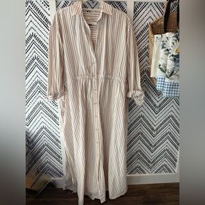 Universal Thread Beige Striped Long Sleeve Dress